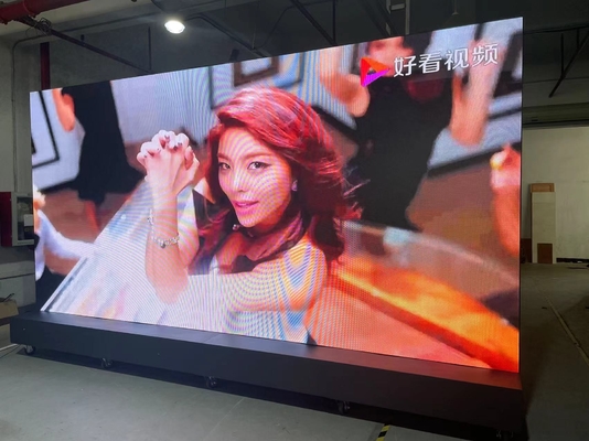 HDMI IN P2.5 LED 화면 회의실 이동성 HD 비디오 벽