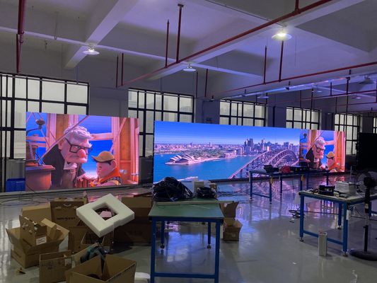 TV 스튜디오를 위한 0.48 킬로그램 LED 디스플레이 비디오 월, P2.5 주도하 패널