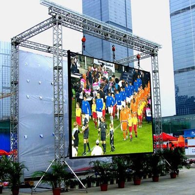 쉽게 무대를 위해 설치된 10ftx12ft 야외 비디오 화면 임대