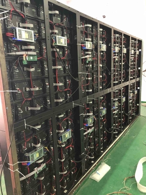 뒷부분인 접근과 IP65 P5 RGB 야외 주도하는 디지털 표시