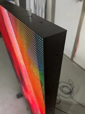 RGB 신호 실내 주도하는 화면 P4 풀 컬러 640x1120MM 광고판